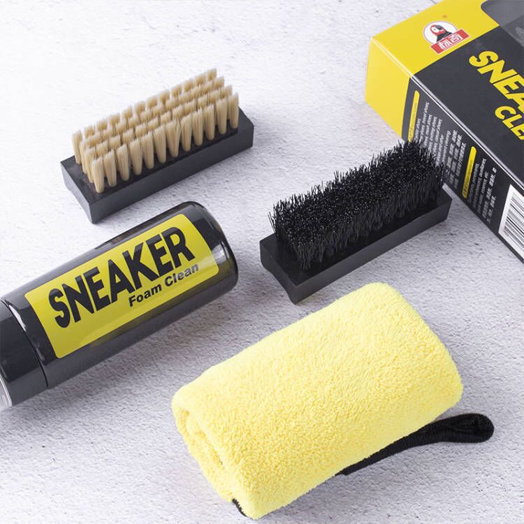 150 ml wasserfreies Schaumstof – Sneaker Care White Bewertung und Preis